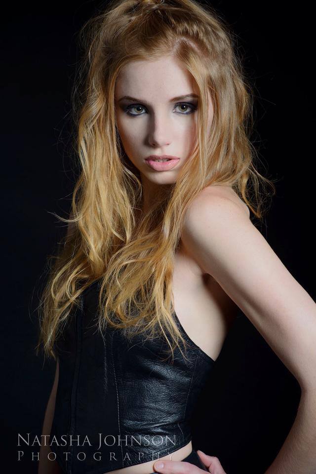 Female model photo shoot of Lea Noelle