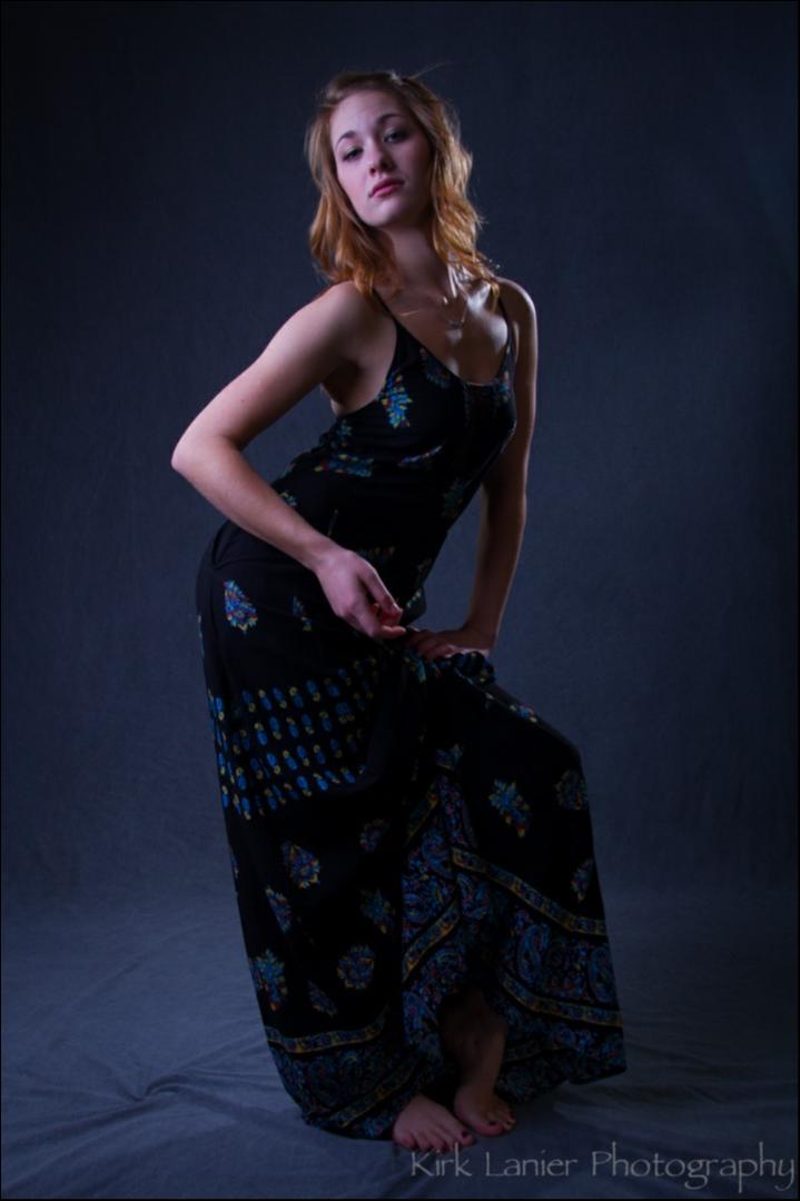 Female model photo shoot of StephanyEileen