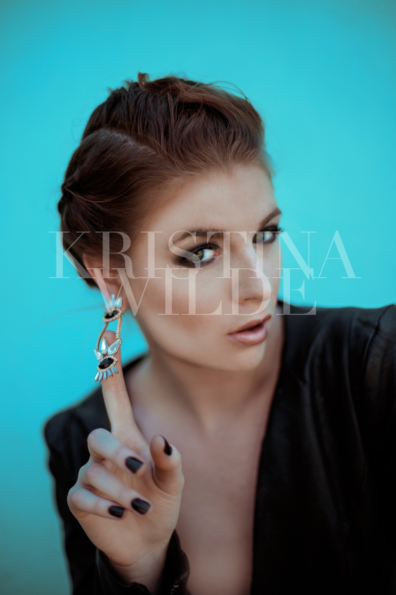 Female model photo shoot of Kristina Wilde 