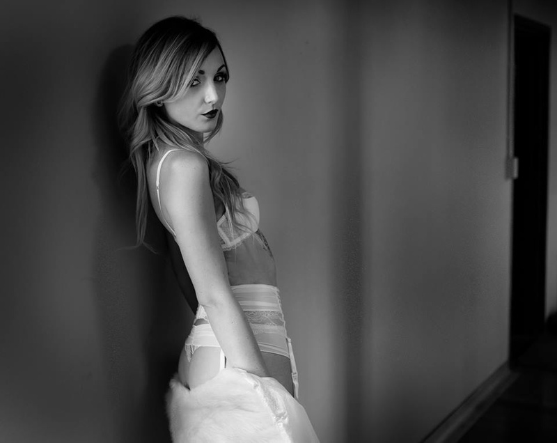 Female model photo shoot of HollyBurnham by Lightflow Photography