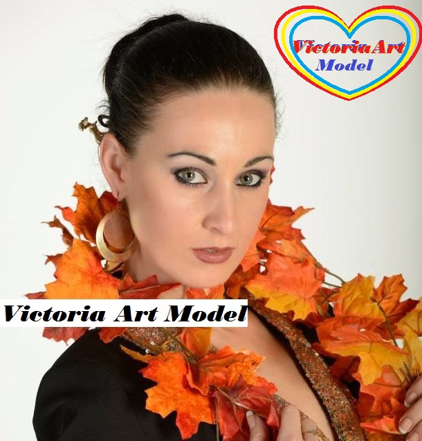 Female model photo shoot of VictoriaArt Model