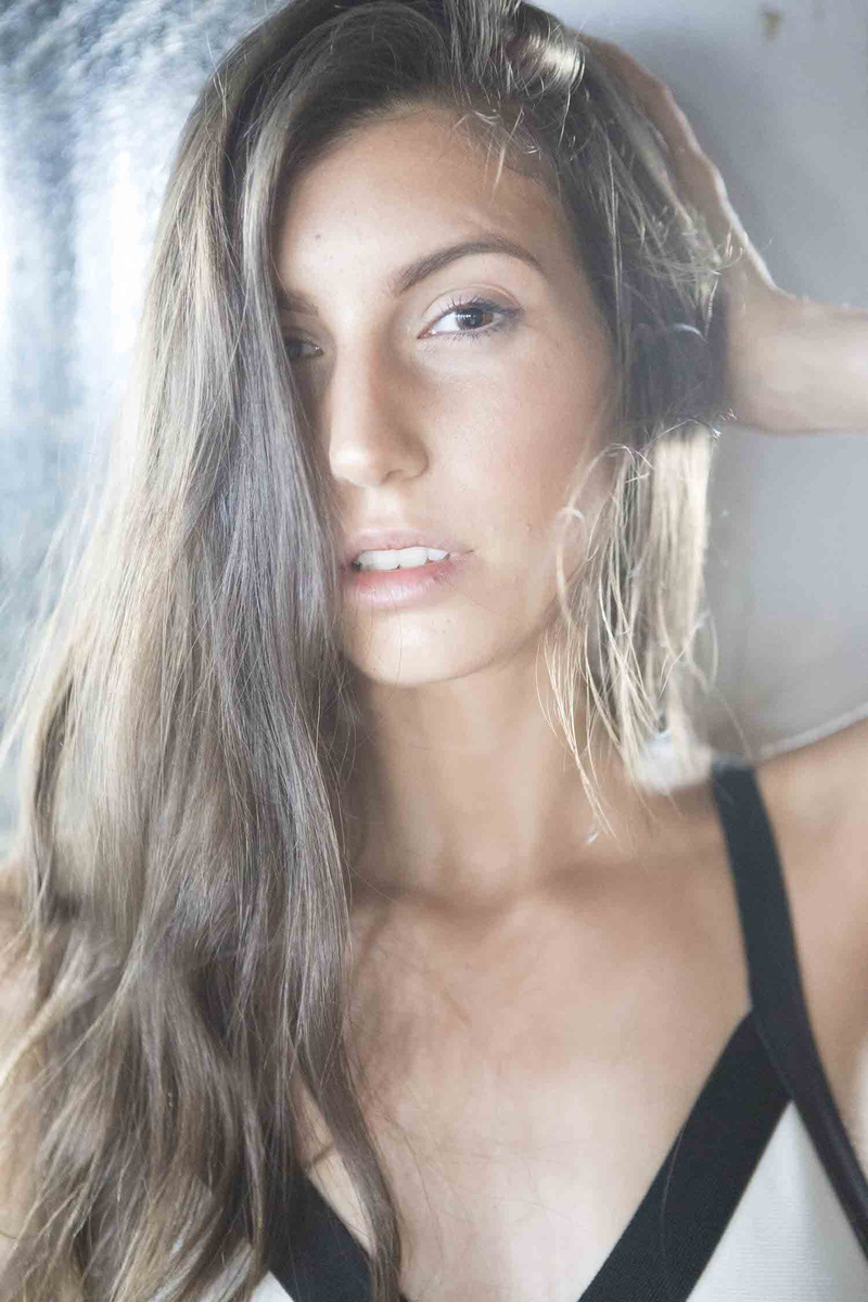 Female model photo shoot of VeroGenevieve