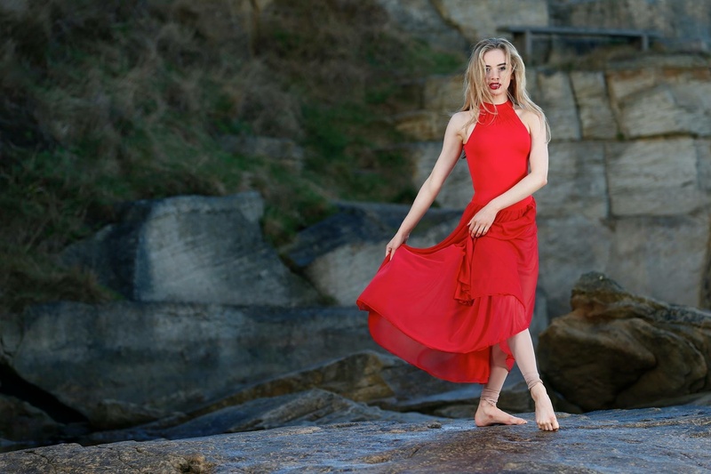 Female model photo shoot of Hannah Elliott in Seaton sluice