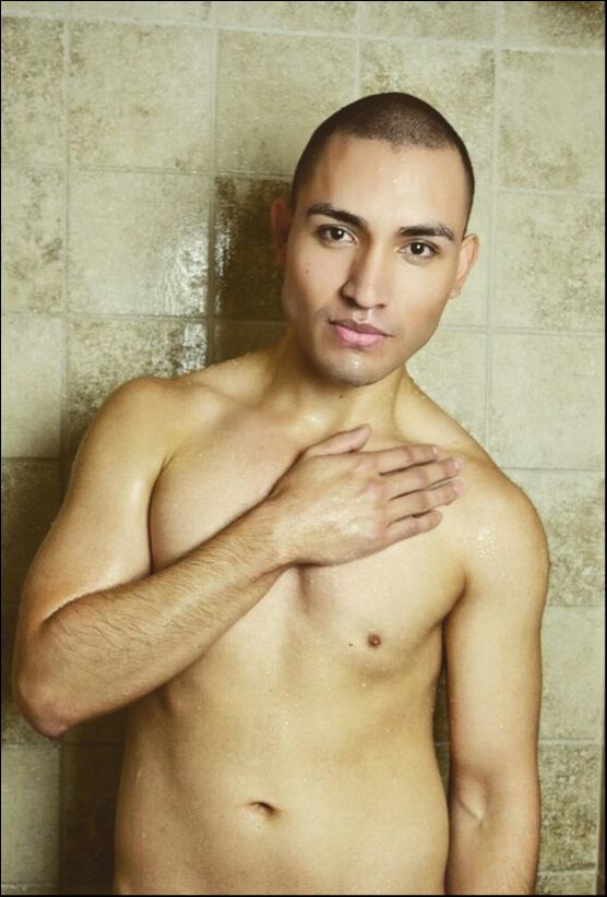 Male model photo shoot of Alan Hernandez