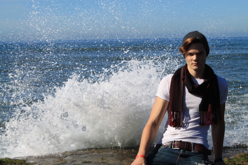 Male model photo shoot of Julian Shaul in Ocean Beach, San Diego