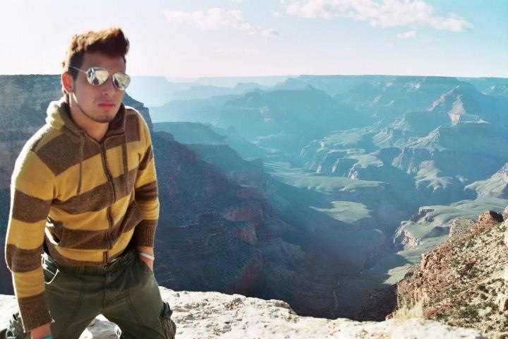Male model photo shoot of Logan Atoms in Grand Canyon