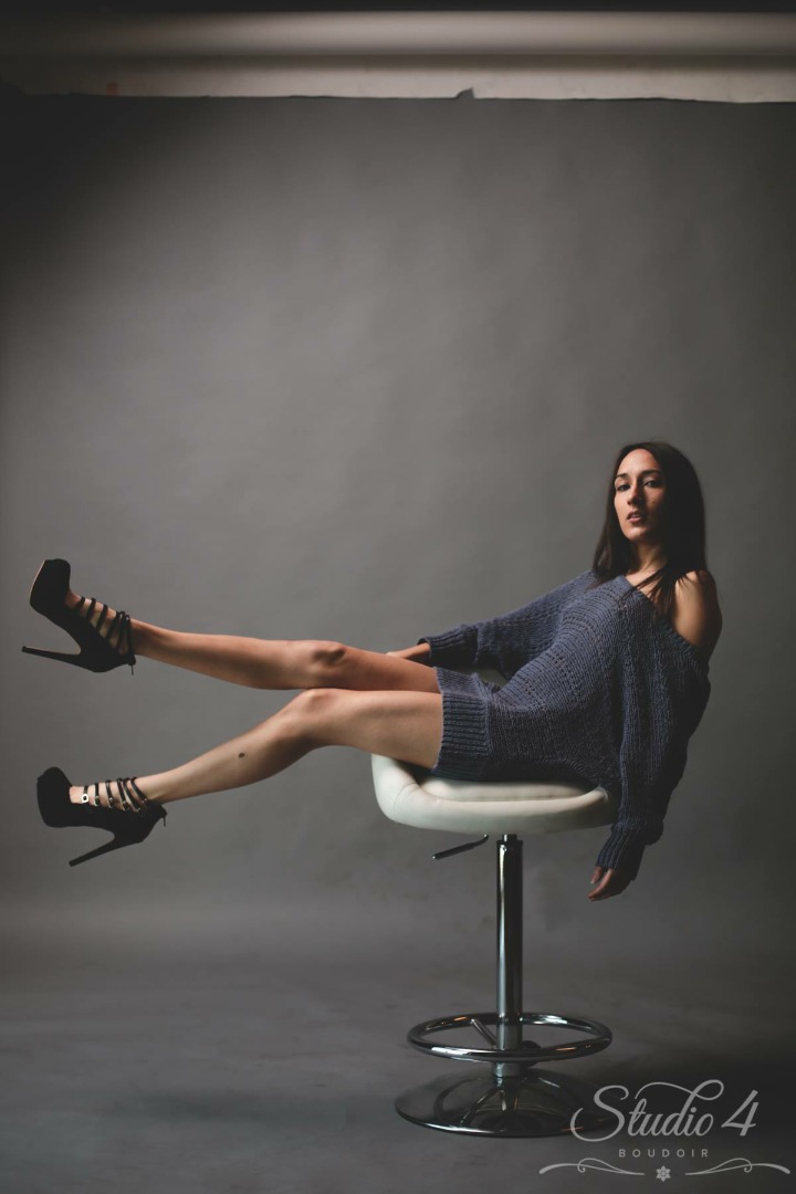 Female model photo shoot of Jenny Arredondo  by Joeyshibari