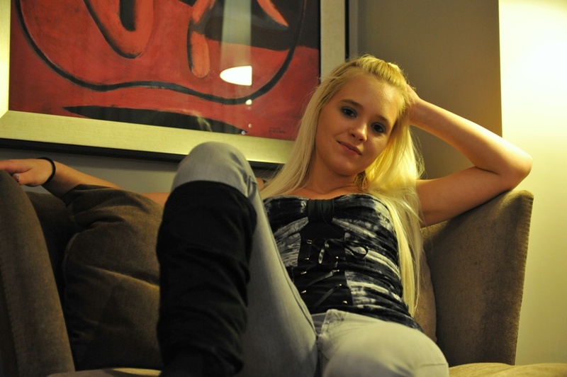 Female model photo shoot of Britneyxxx