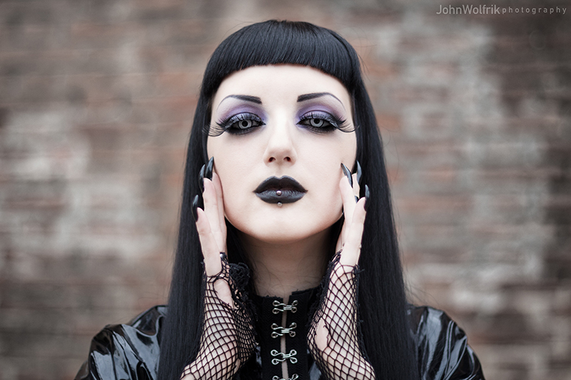 Female model photo shoot of Obsidian Kerttu in Kragujevac, Serbia