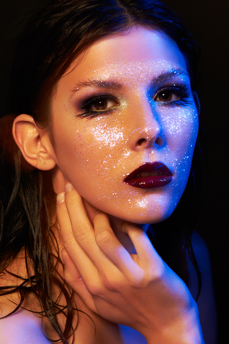 Female model photo shoot of Janey Renn by Damien Mohn