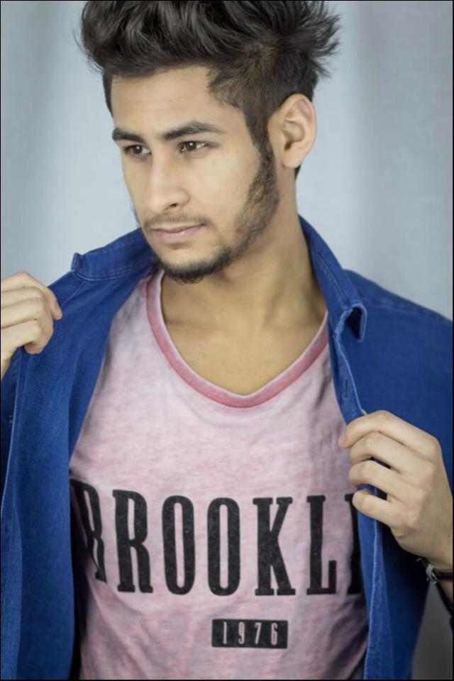 Male model photo shoot of Tayyabfarid