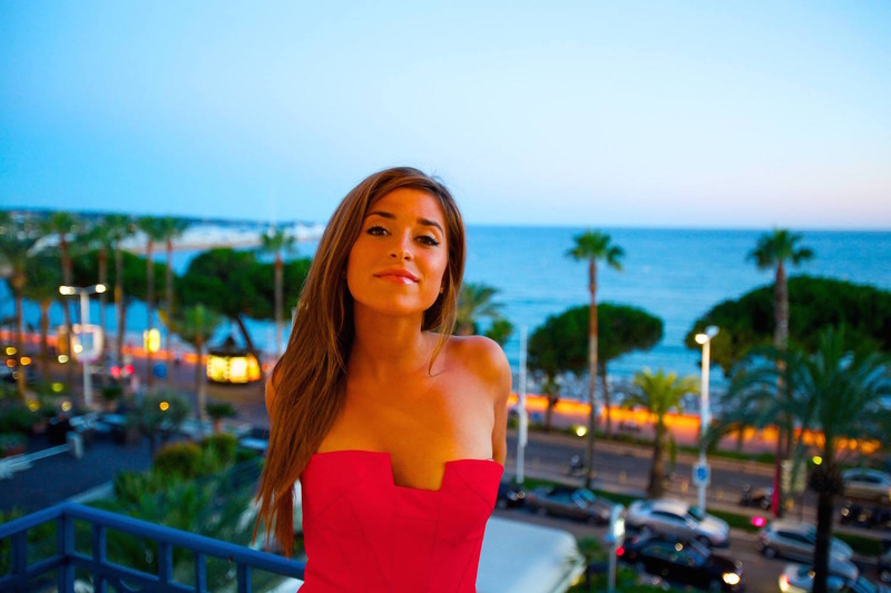 Female model photo shoot of laurenicoleval in Cannes, France