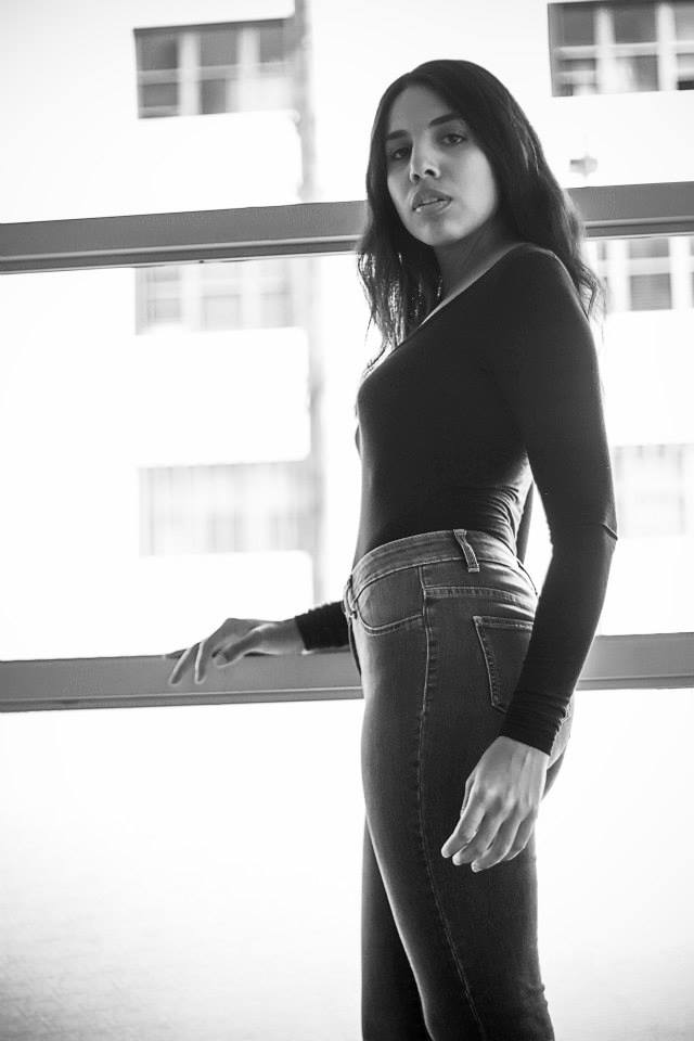Female model photo shoot of Mariely Rodriguez