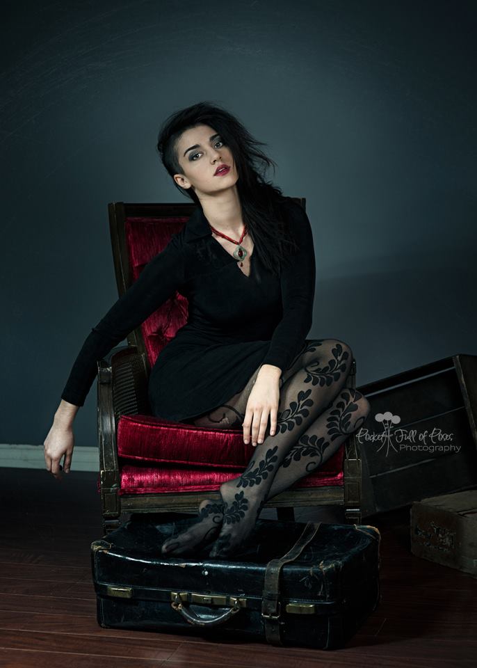 Female model photo shoot of Anastasia Tiffany