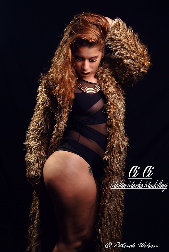Female model photo shoot of Trilcy  in Orlando, Florida