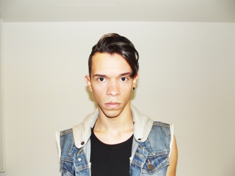 Male model photo shoot of Oscar Arvizu in Melbourne