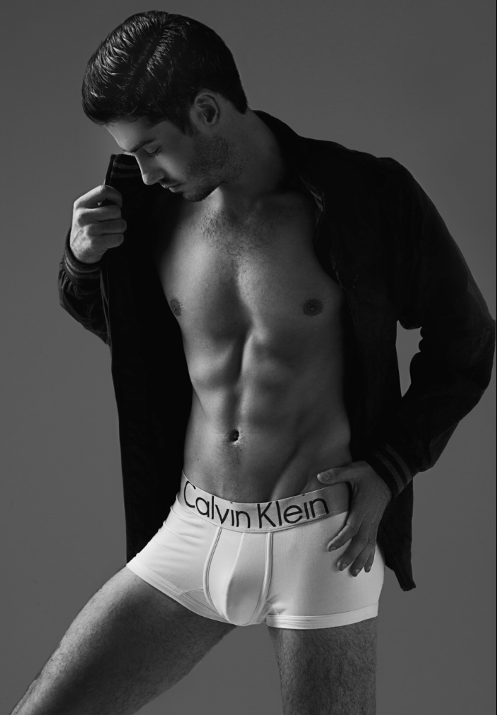 Male model photo shoot of Jeffrey Romero