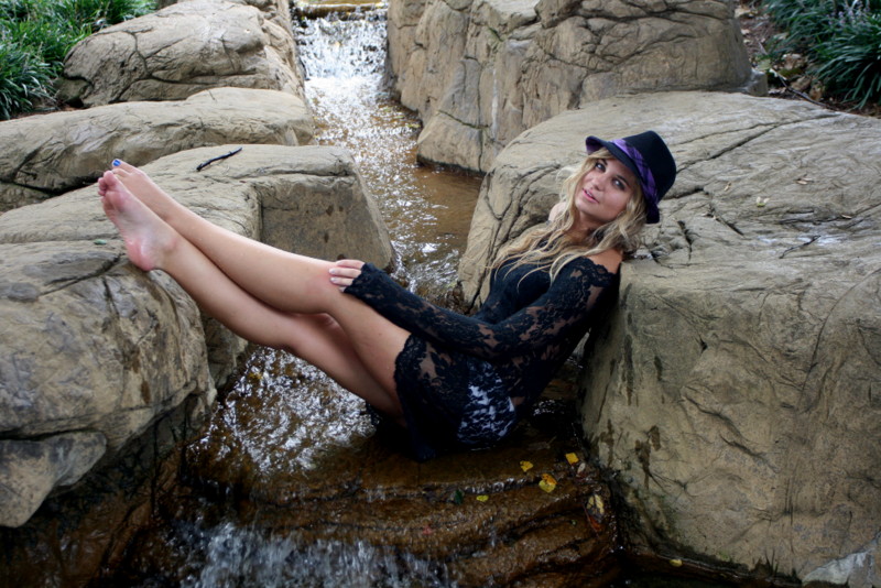 Female model photo shoot of Sunnie Sky in Nashville
