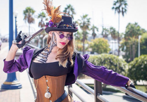 Female model photo shoot of Eiraina Ladell in Long Beach Comic Con 2014