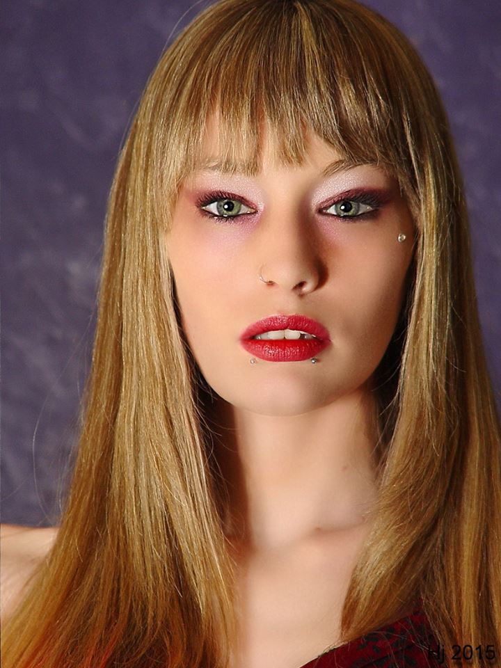 Female model photo shoot of Jetzii Ophelia  by Hugh Jorgen