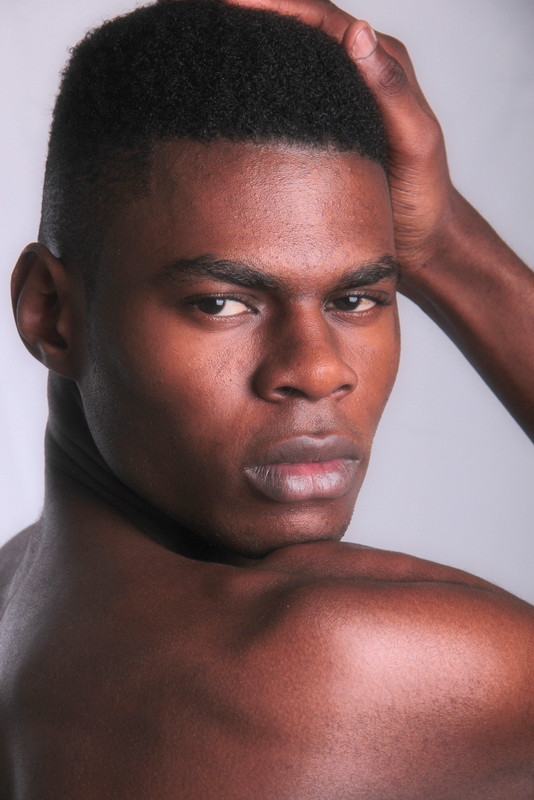 Male model photo shoot of olaoseranti by DC Bryant Photography