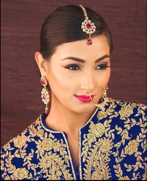 Female model photo shoot of Dilpa Premgy