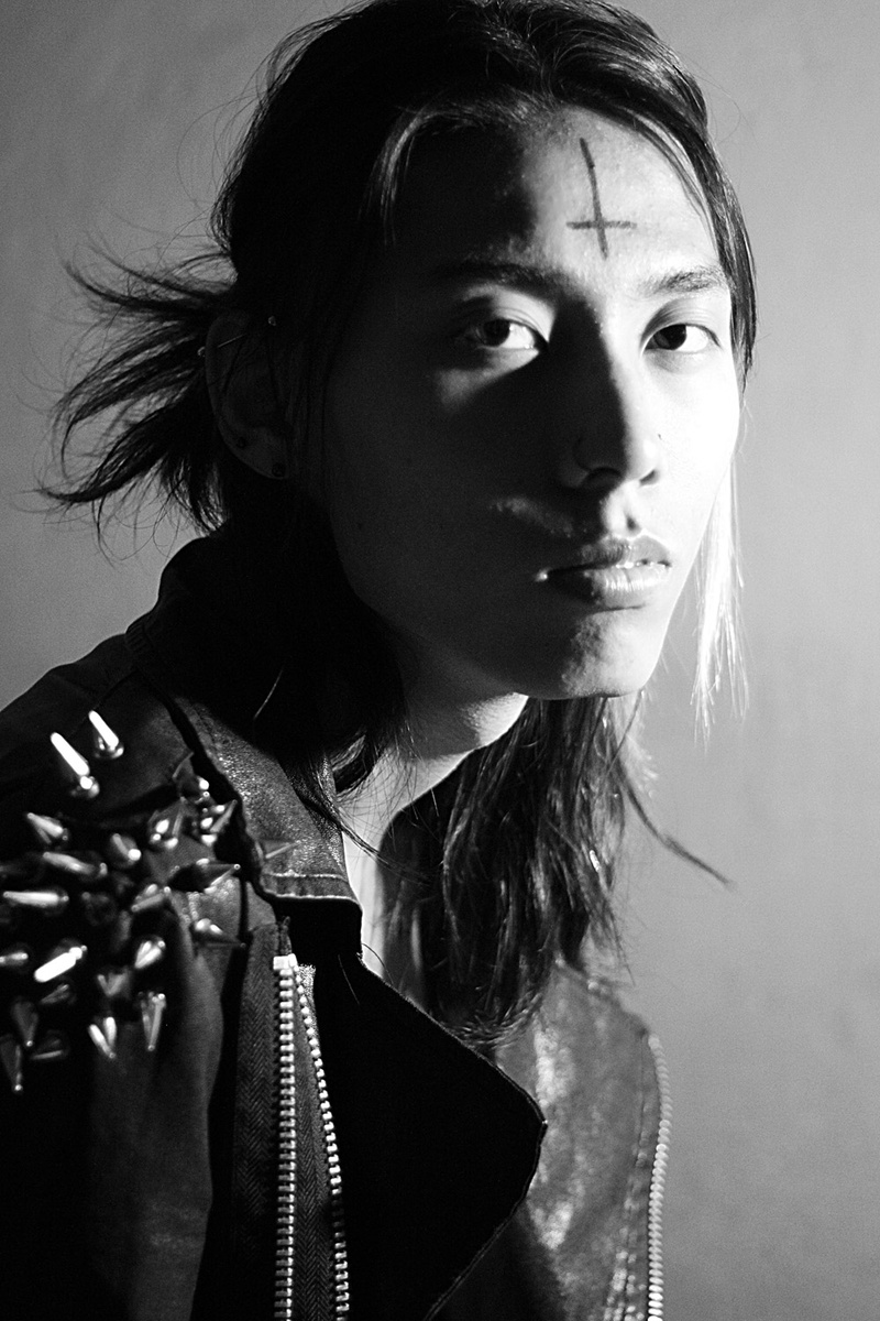 Male model photo shoot of Karl Yoon