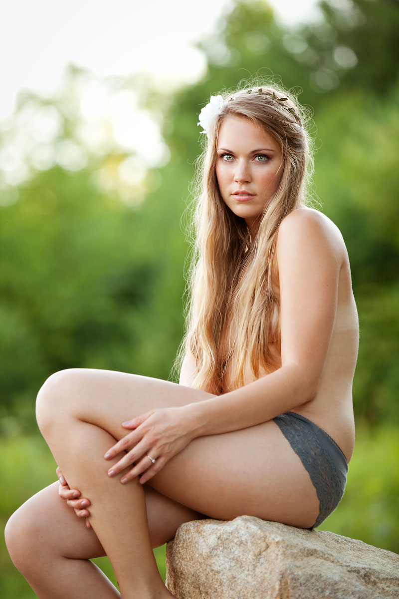 Female model photo shoot of e r i k a    d a w n by Natural Light Creative