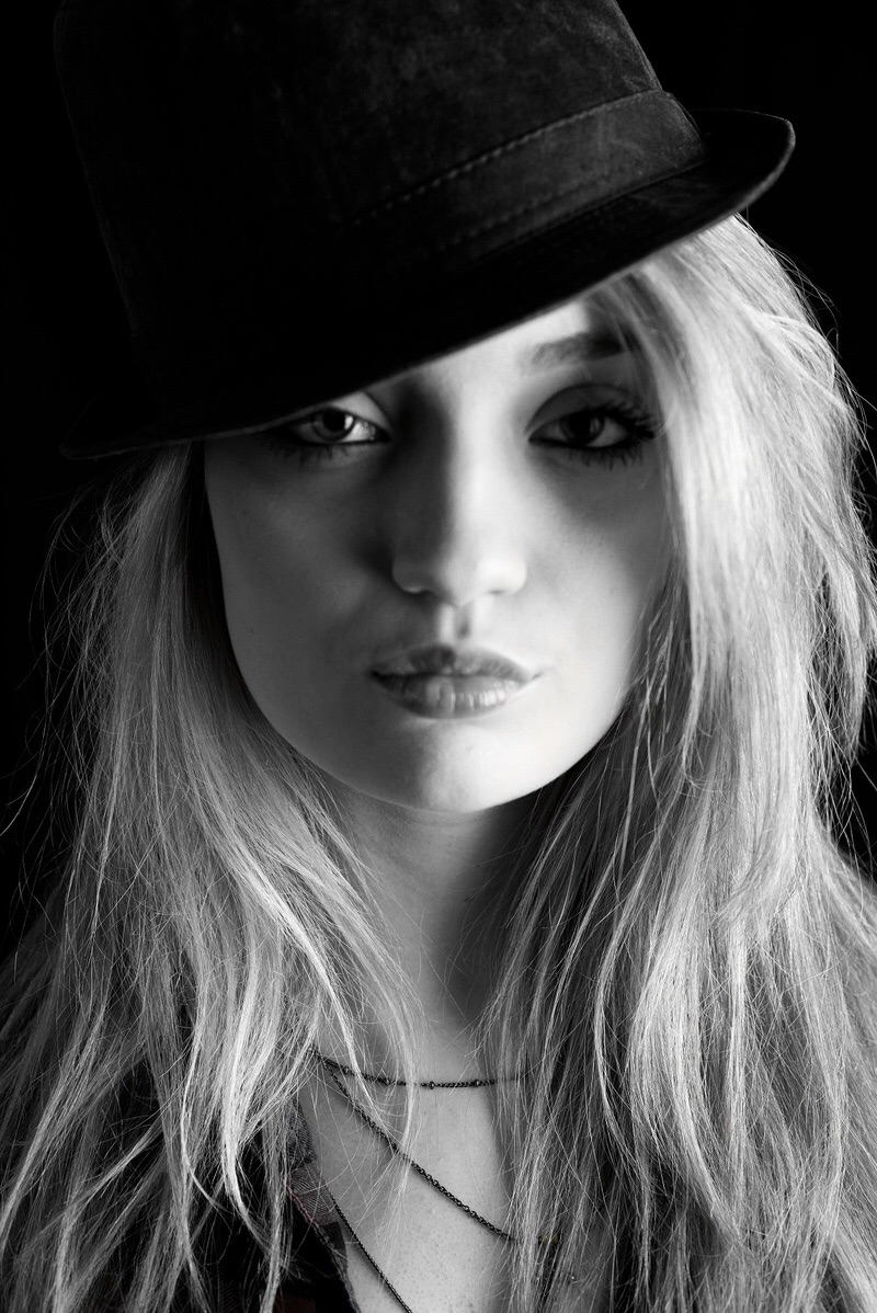 Female model photo shoot of Taylor Eiser by Natasha K Photos