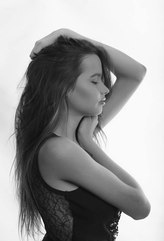 Female model photo shoot of MeganJadeRoe