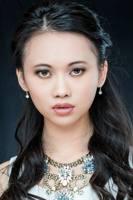 Female model photo shoot of Jade Sakura