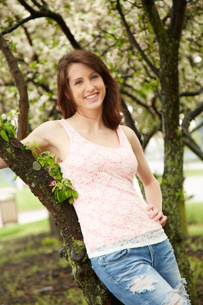 Female model photo shoot of Victoria Goldwater in Macomb, Michigan