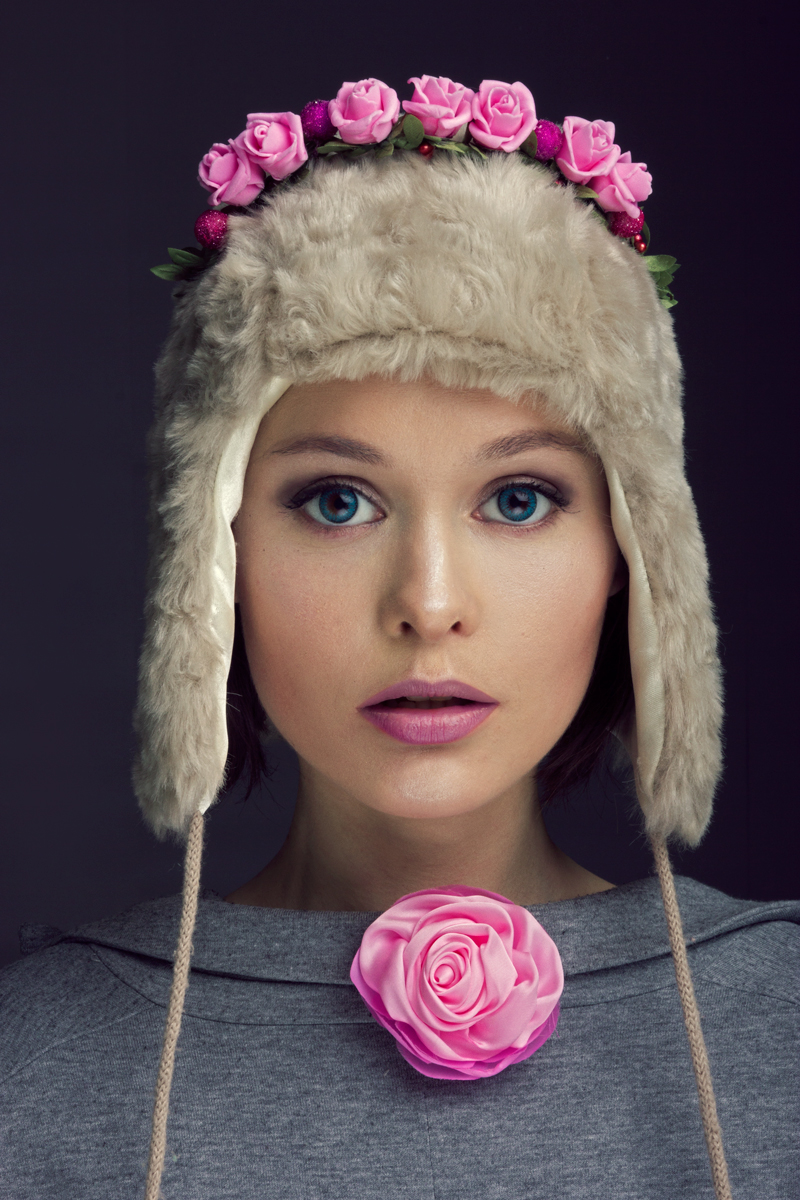 Female model photo shoot of Shooktee by Evgeniy