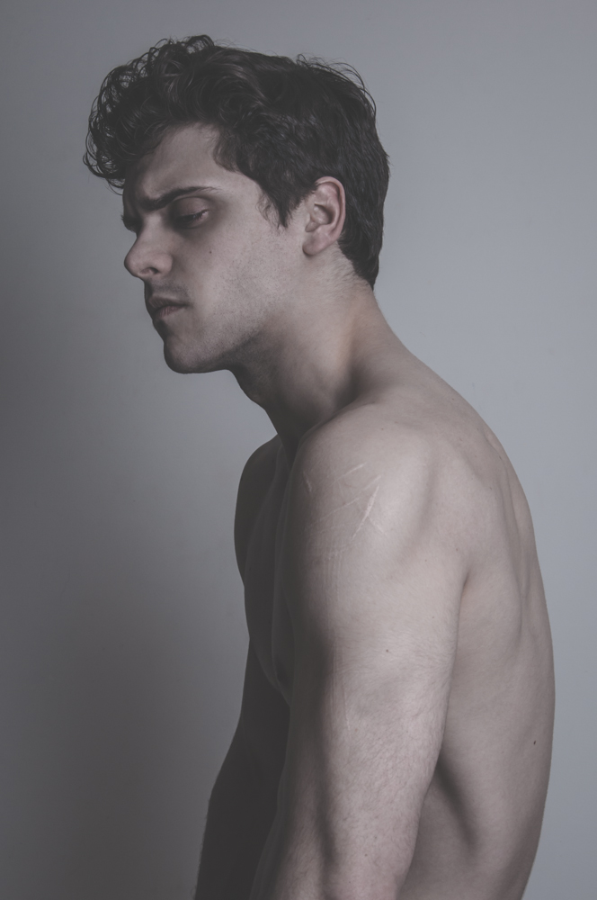 Male model photo shoot of Christopher Trindade