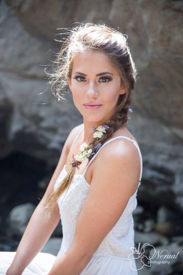 Female model photo shoot of Rachel Elena