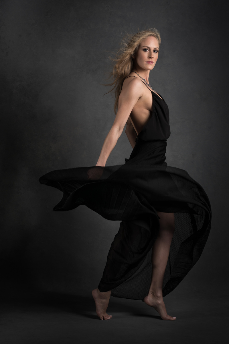 Female model photo shoot of Quinn Ferguson by Carmel Studios