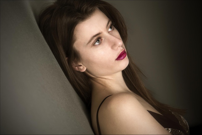 Female model photo shoot of Hdlm1217