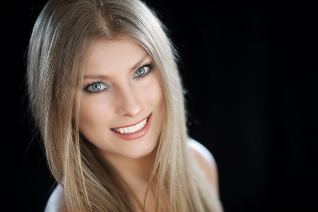 Female model photo shoot of Kateryna Kharytska by Romantic Photographic