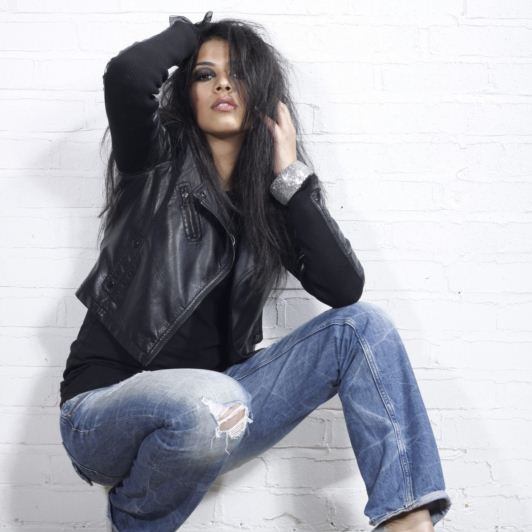 Female model photo shoot of Preet Nevaeh