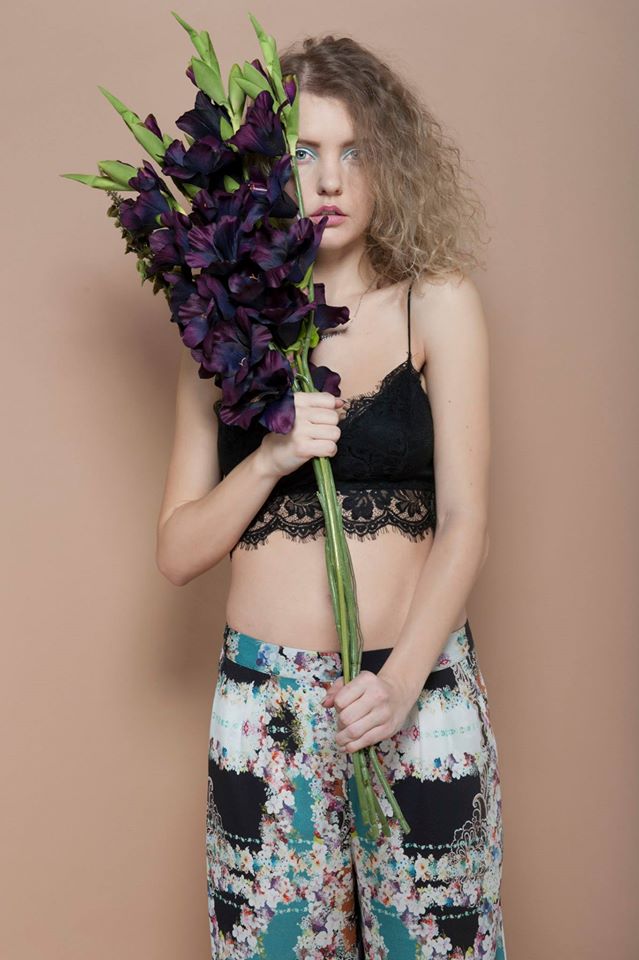 Female model photo shoot of Lauren Millen