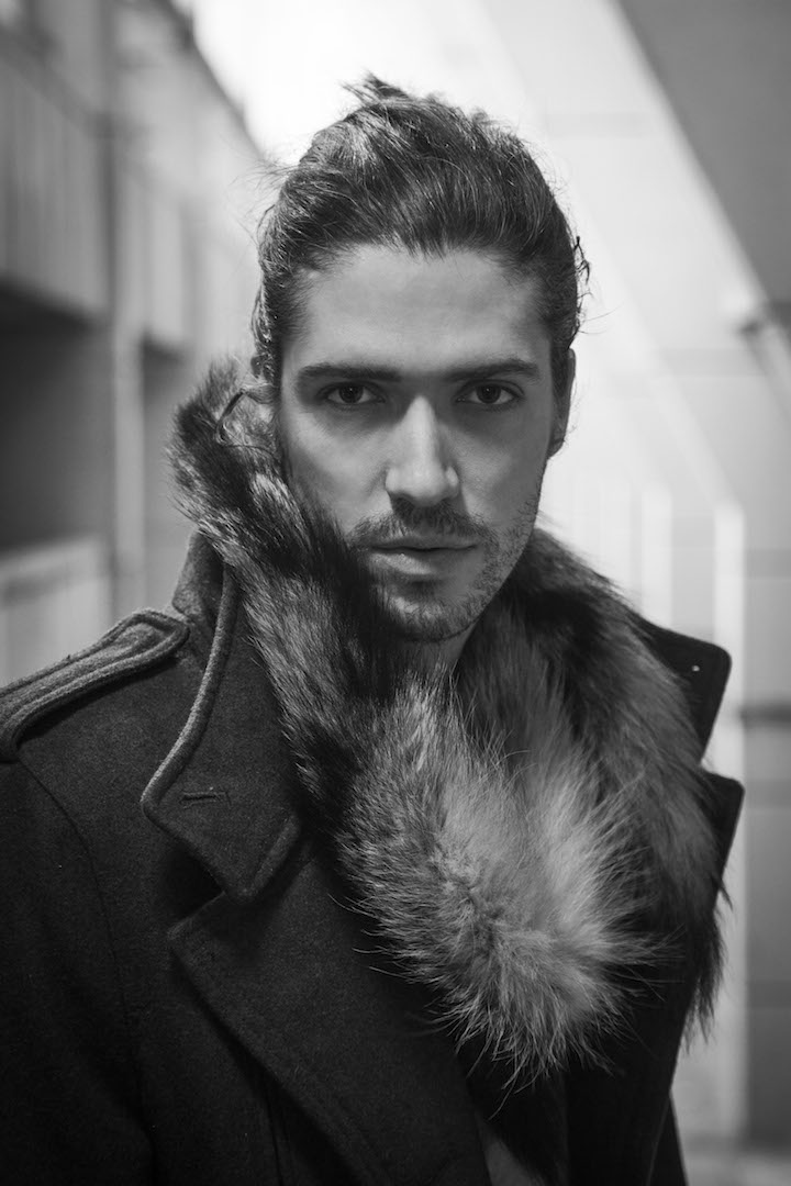 Male model photo shoot of Simon Tuit by Karjai in London