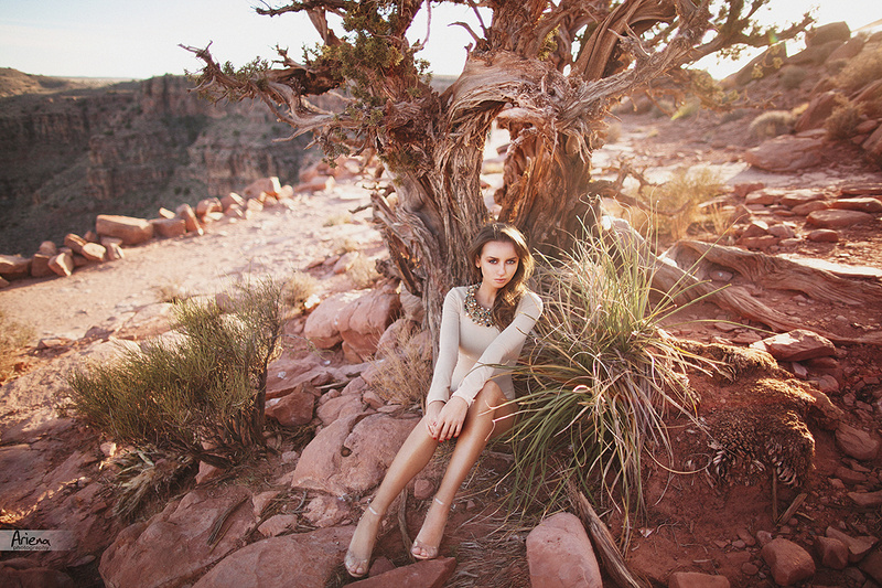 Female model photo shoot of Ariena in Grand Canyon