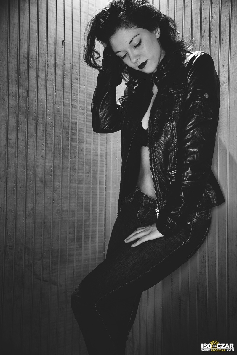 Female model photo shoot of Samantha c by THEONE