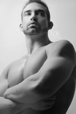 Male model photo shoot of Jon Weeks