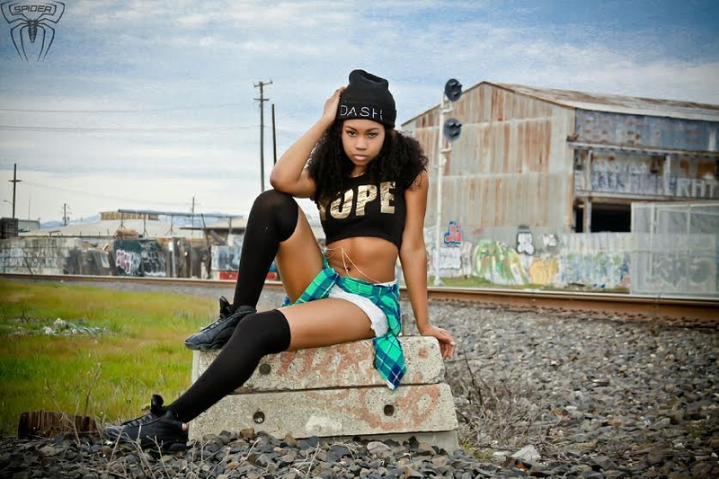 Female model photo shoot of _LeahRenee by Spider_Photos in Oakland, Ca