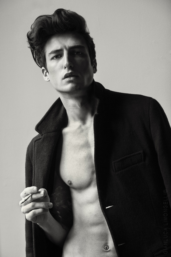 Male model photo shoot of GianlucaLimongelli in Milano