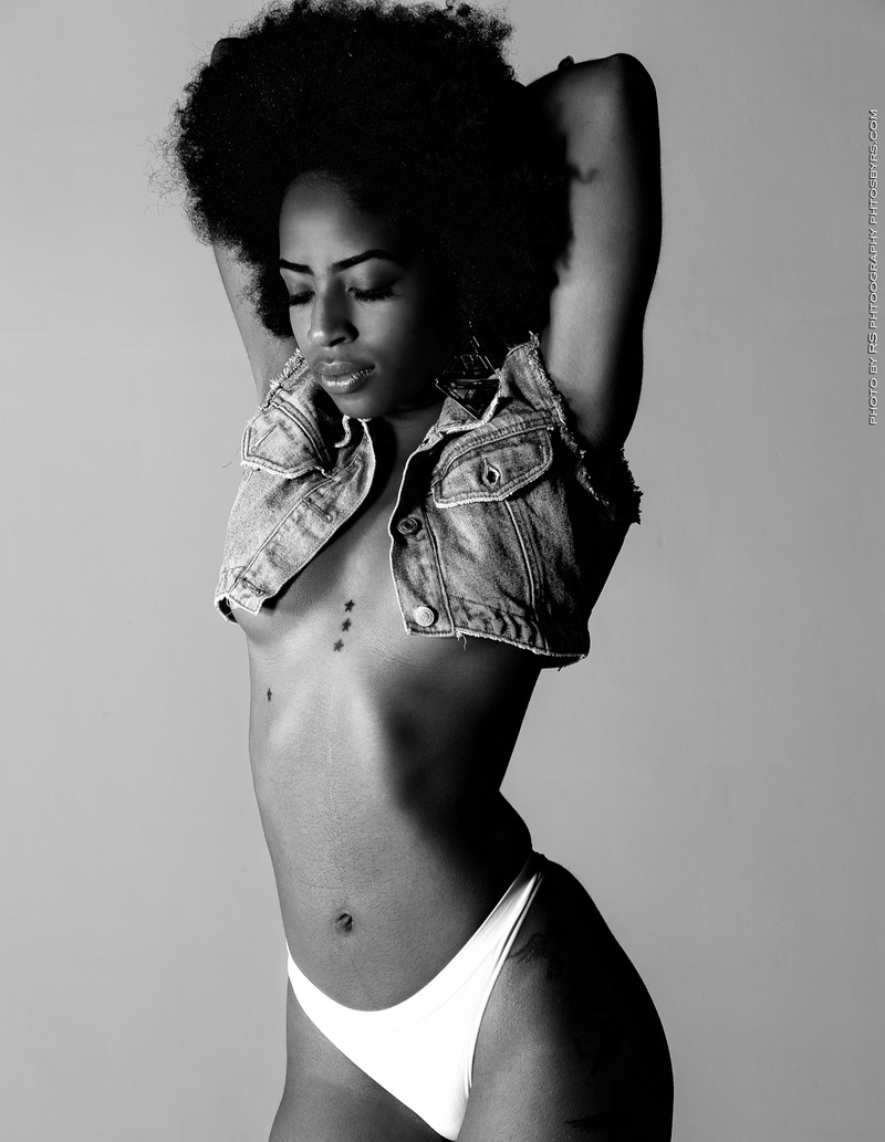Female model photo shoot of Just Jetta  by Rodney Smith