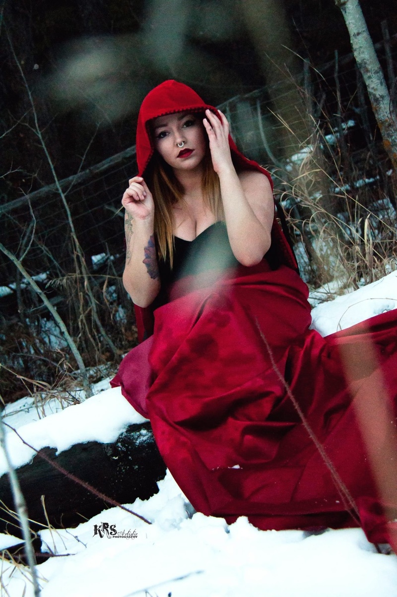 Female model photo shoot of Jericca  in Red Deer