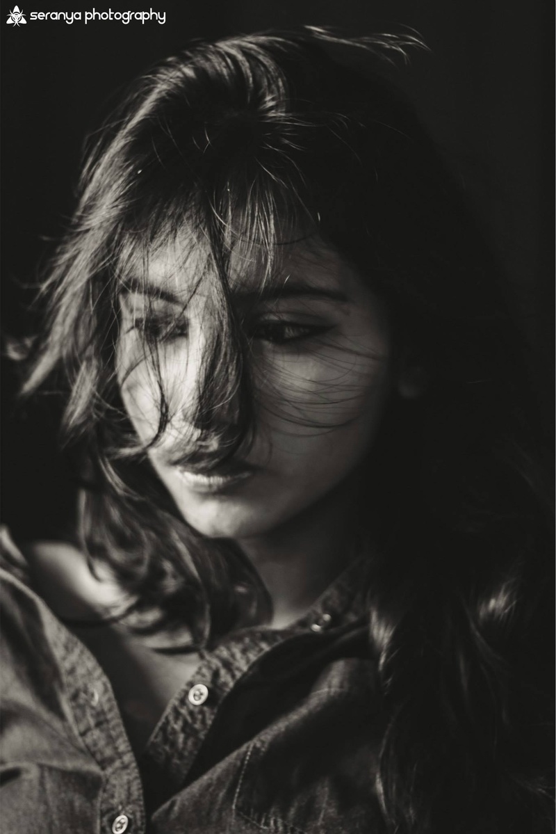 Female model photo shoot of aarshi in Mumbai