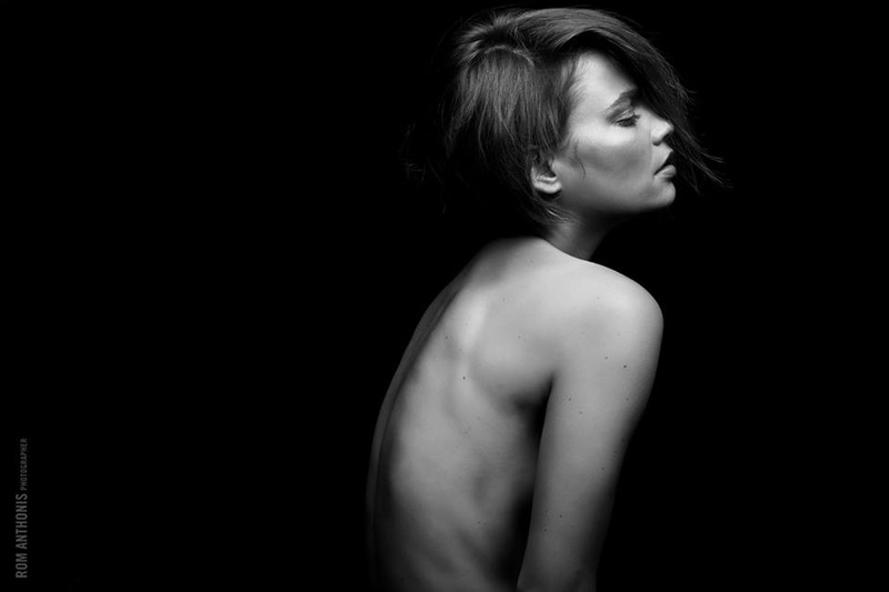 Female model photo shoot of Sophie Ferch